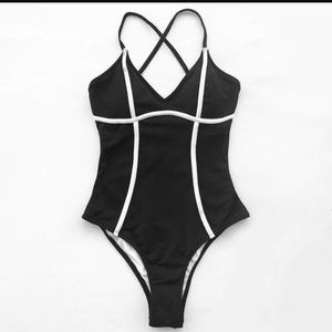 Cupshe Black One Piece White Piping NWT Large